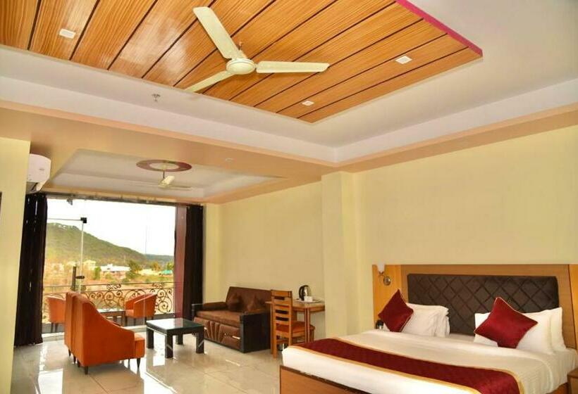 Jai Hotel By Boho
