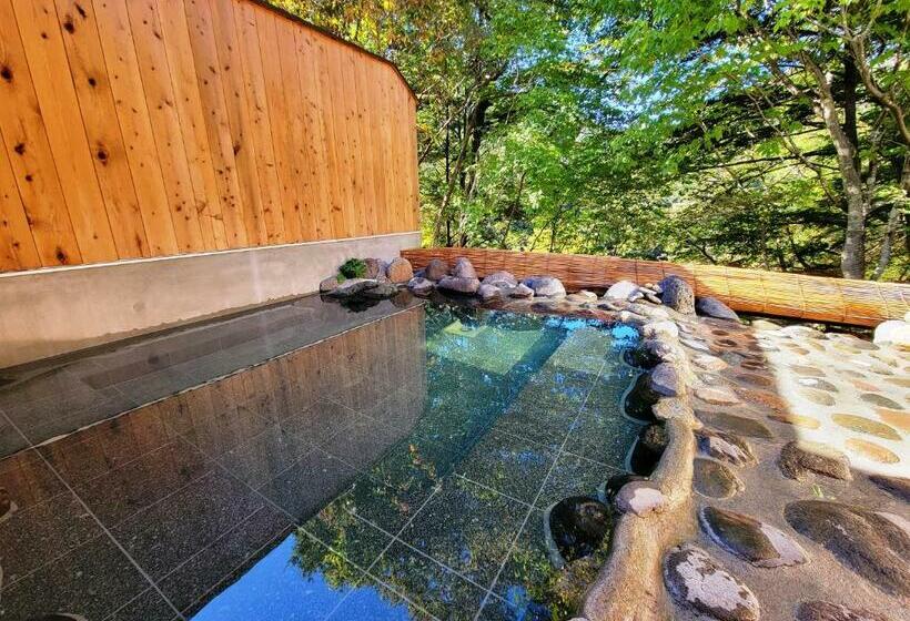 K S House Nikko Kinugawa Onsen Hostel