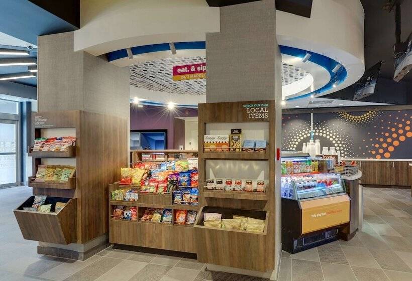 בית מלון כפרי Tru By Hilton Smithfield I95