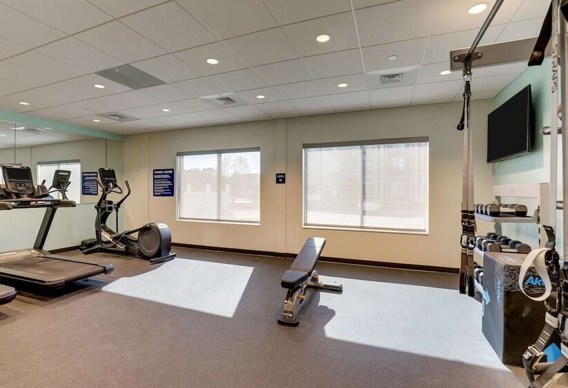 בית מלון כפרי Tru By Hilton Smithfield I95