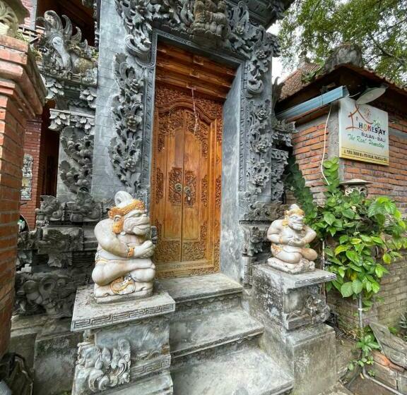 Bunut Tree Hostel