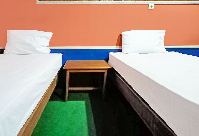 هتل Oyo 91768  Tanjung Permai