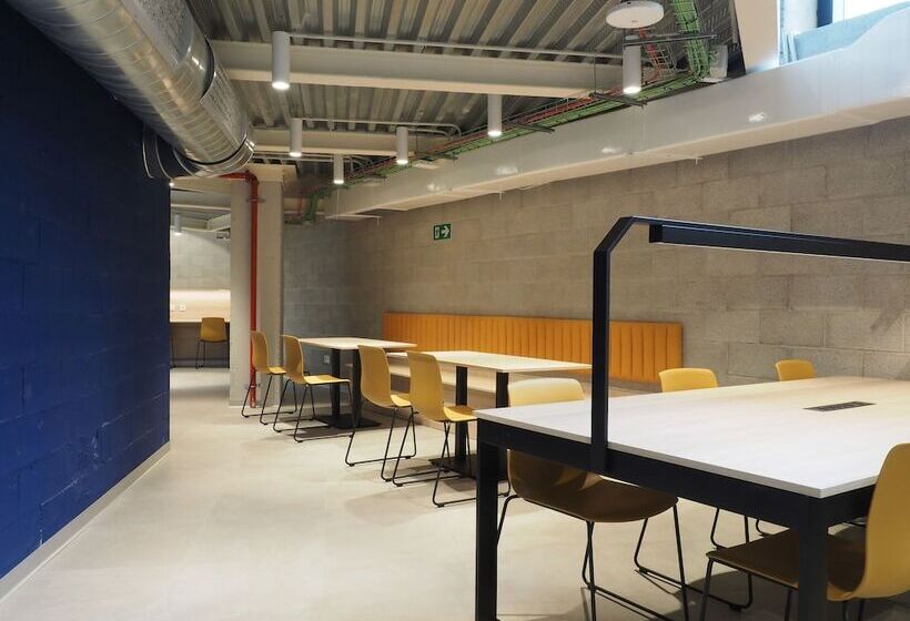 فندق صغير Micampus San Mamés Students Residence