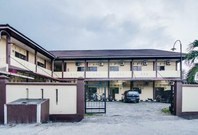 酒店 Spot On 91752 Izzami Homestay Syariah