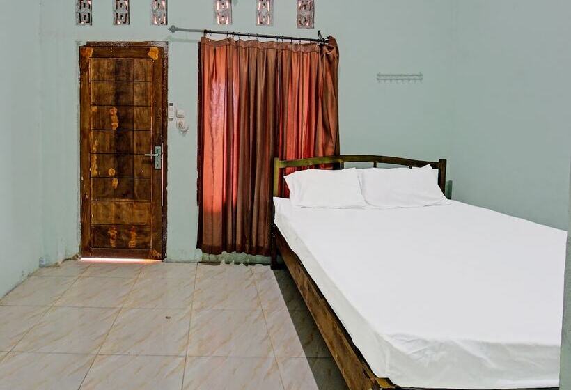 هتل Spot On 91771 Homestay Bang Haji