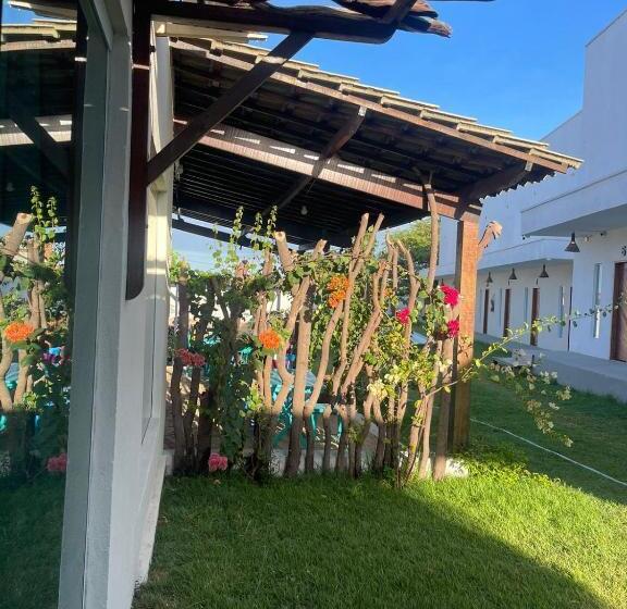 هاستل Pousada Mali