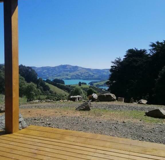 Bed and Breakfast Glenwood Akaroa Bush Retreat Totara Hut