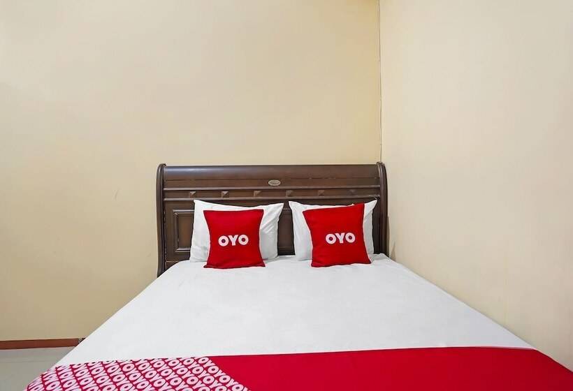 هتل Oyo 91743 Choirul Residence