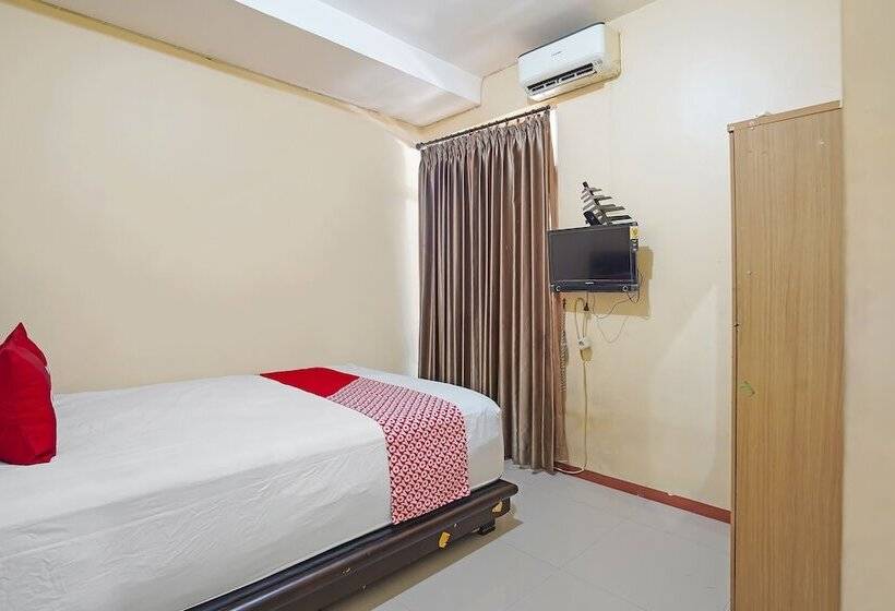 هتل Oyo 91743 Choirul Residence