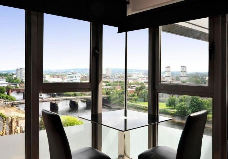 هتل Riverview Apartments