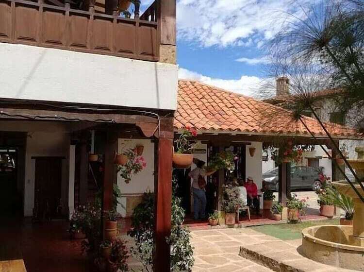 هتل Santa Viviana Villa De Leyva