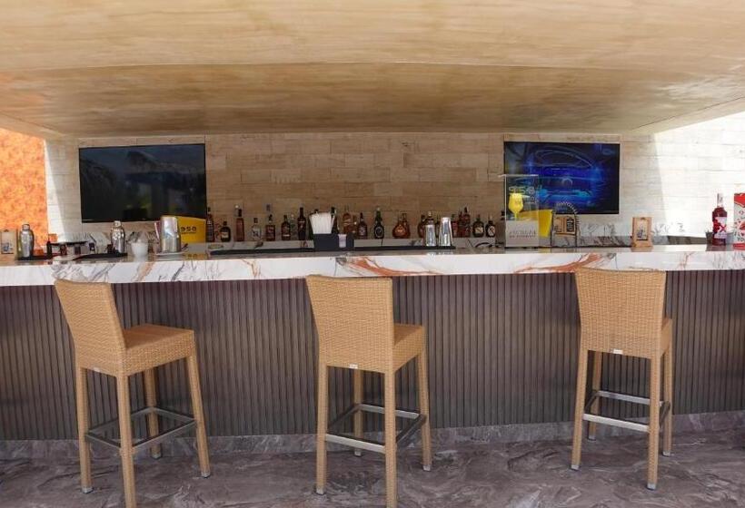 فندق Sunsol Unik Luxury