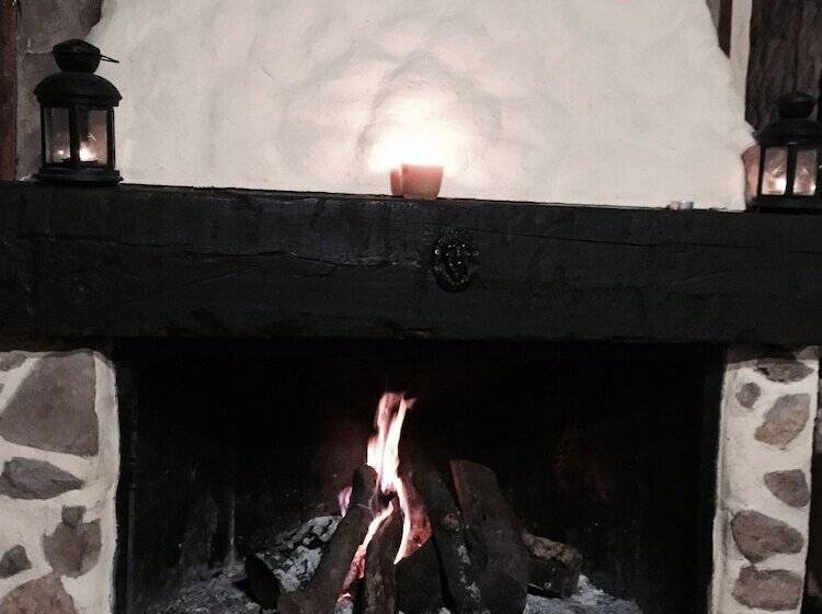 پانسیون Posada El Parral