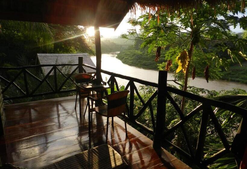 Thongbay Guesthouse