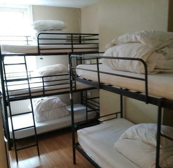 Bell House Hostel
