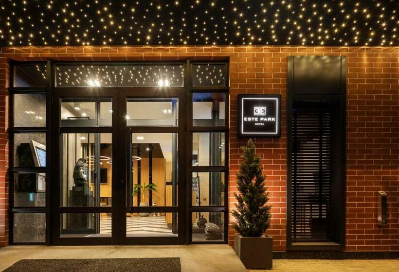 Este Park Hotel Part Of Urban Chic Luxury Design Hotels Parking & Compliments Next To Shoppin