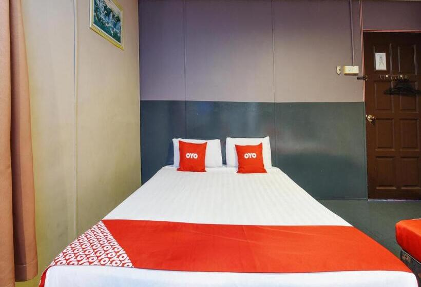 هتل Oyo 90627 Pulau Ketam Inn