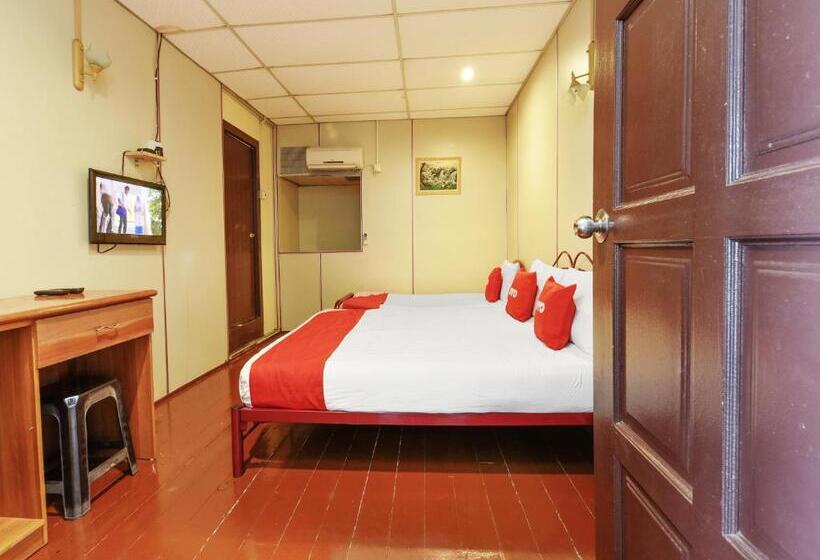 هتل Oyo 90627 Pulau Ketam Inn