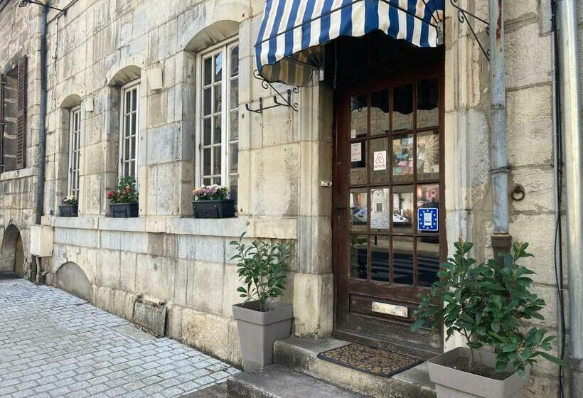 Пансион Ancien Hôtel Plein De Charme