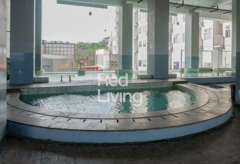Отель Redliving Apartemen Easton Park Jatinangor Yunus