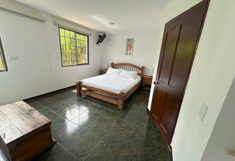 هتل Chalet La Sofia By Majuva