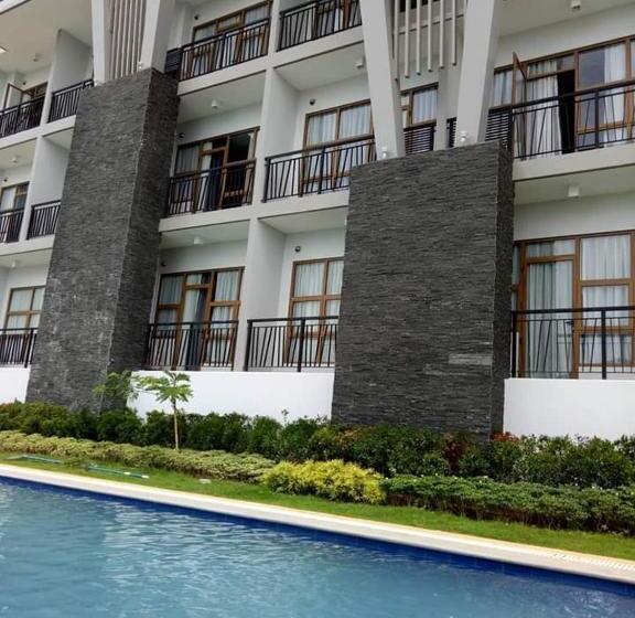 هتل Sodi S Crown Residences At Harbour Spring