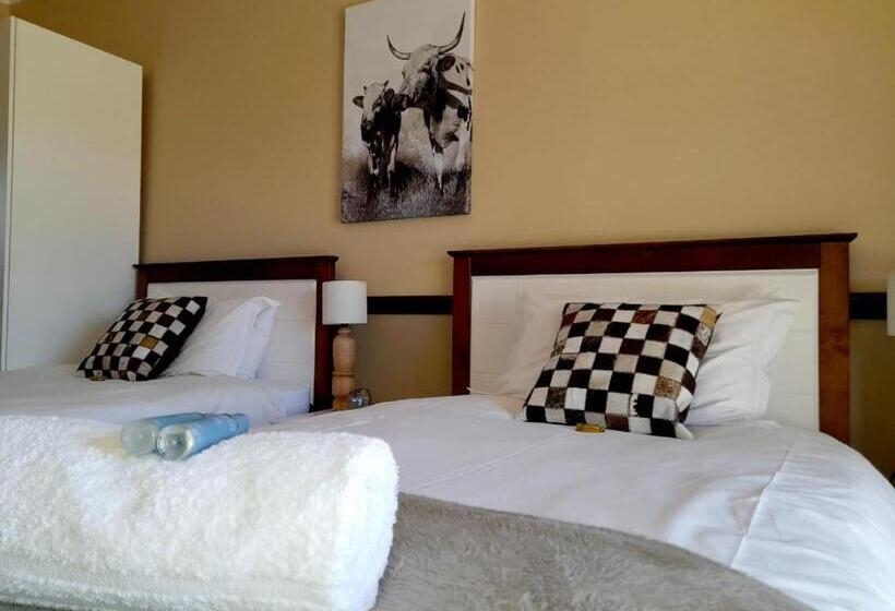 ペンション Weaver S Nest Country Inn