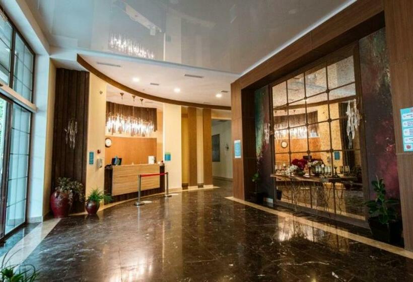 Vogue Hotel Resort And Spa Nabran