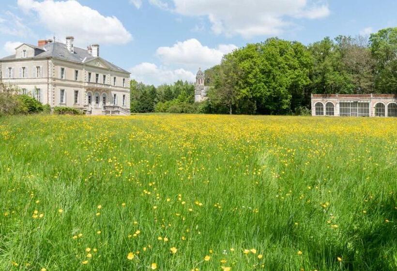 مبيت وإفطار Chateau Du Hallay