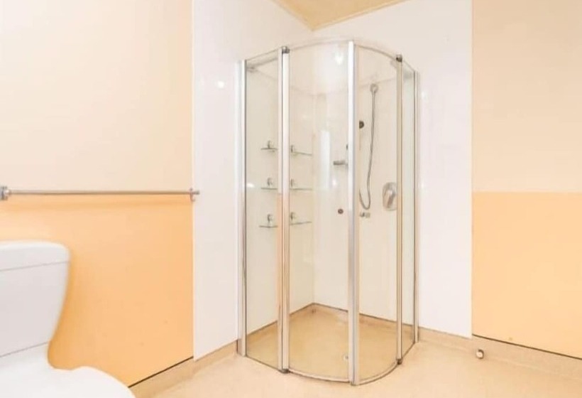 تختخواب و صبحانه Lioness Estate   Dunedin