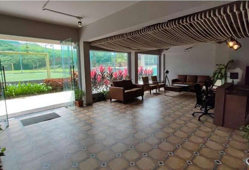 בית מלון כפרי Le Jardin Resort And Spa