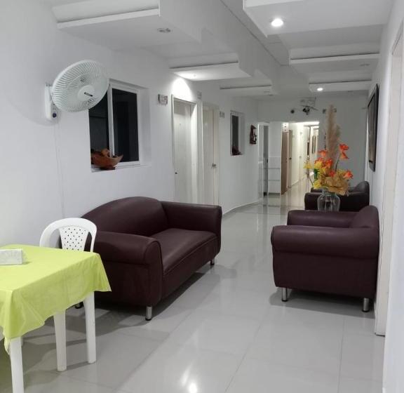 هتل La Leyenda Vallenata