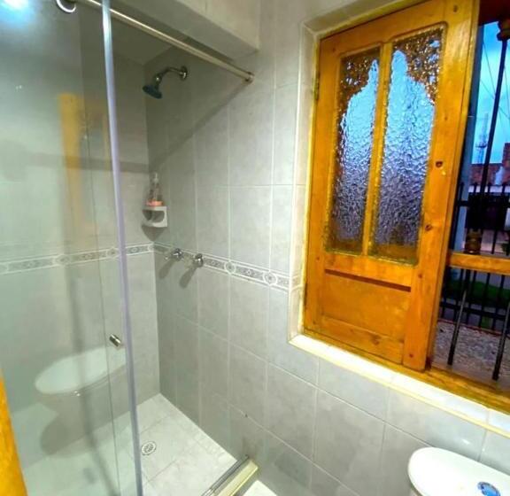 هتل Niza Colonial