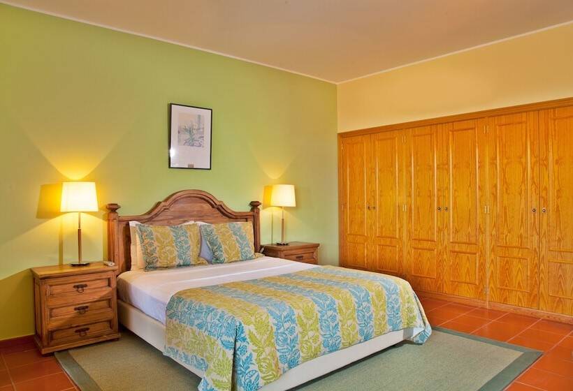 Apartamentos Do Lago