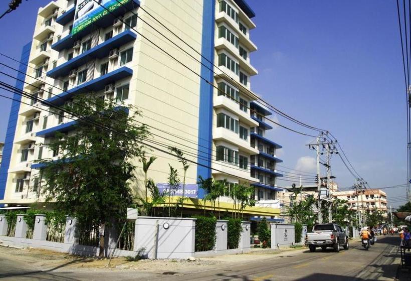 Cs Residence