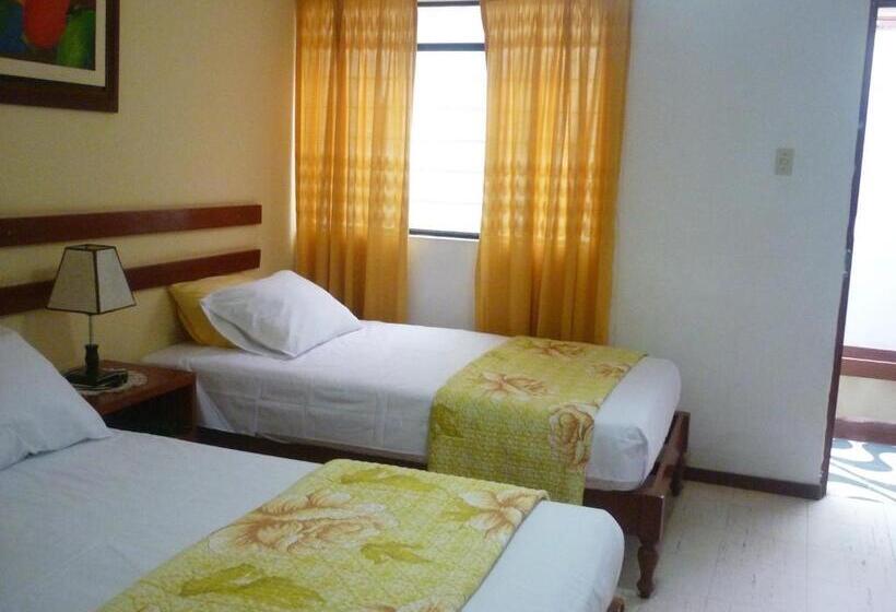 فندق Anccalla Inn Guesthouse