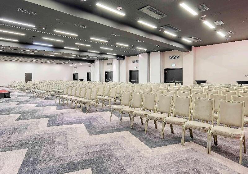 هتل Ibis Styles Wroclaw Centrum