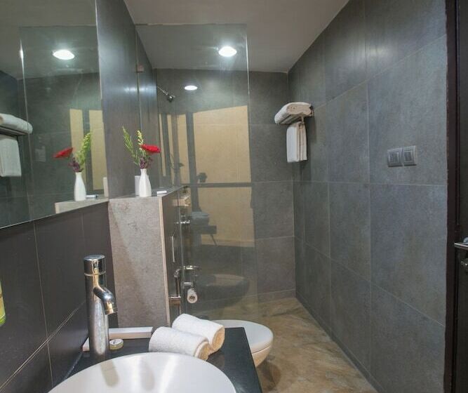 호텔 Mumbai House Airoli, Navi Mumbai