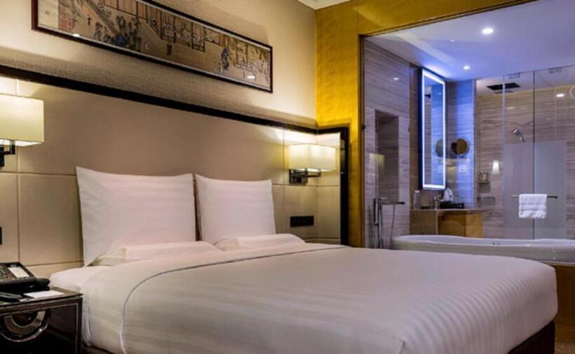 فندق Pullman Qingdao Ziyue