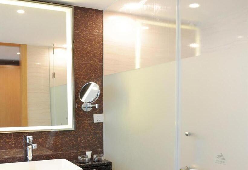 فندق Pullman Qingdao Ziyue