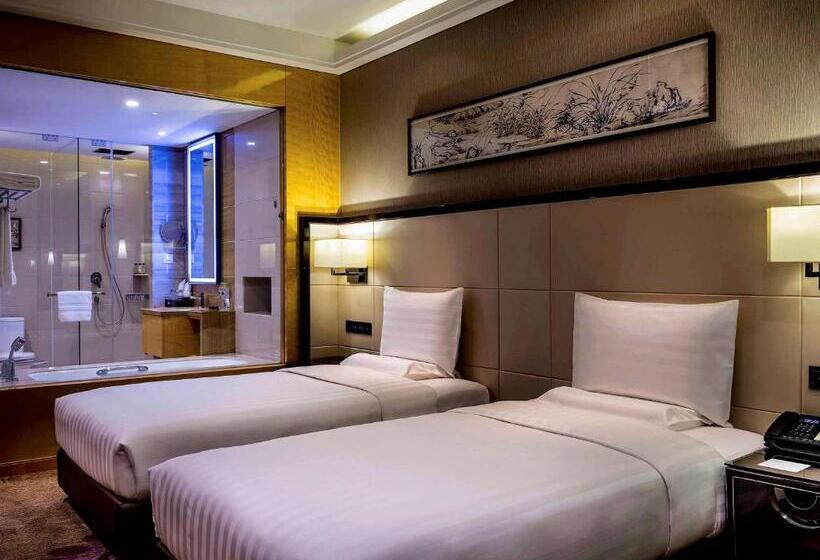 فندق Pullman Qingdao Ziyue