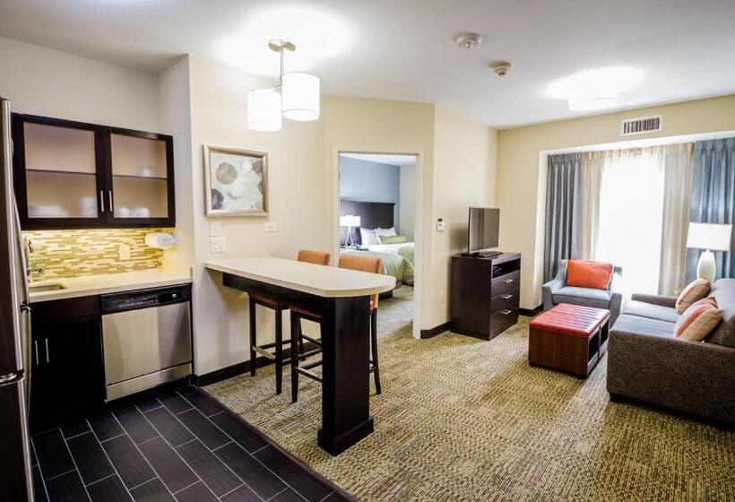 בית מלון כפרי Staybridge Suites Plano   Legacy West Area, An Ihg