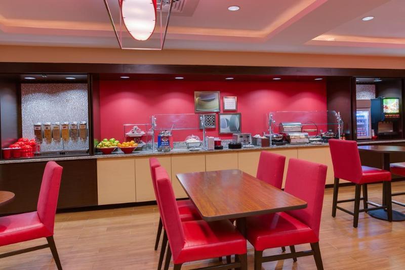 בית מלון כפרי Towneplace Suites By Marriott Gainesville Northwest