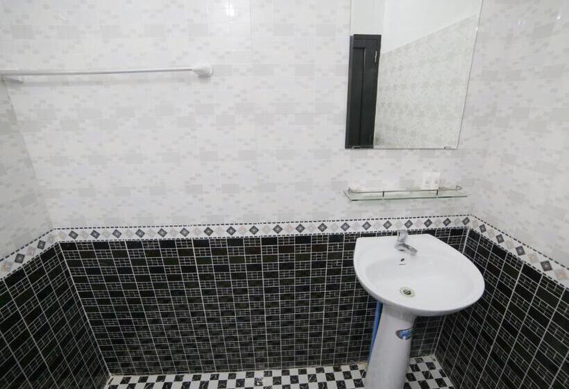 پانسیون Maylay Guesthouse