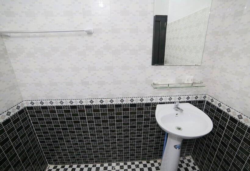 پانسیون Maylay Guesthouse