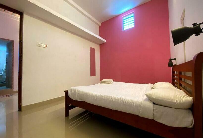 Hotel Ecotree Inn