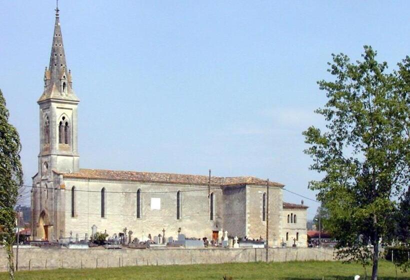 住宿加早餐  Chambres Et Gîtes Les Deux Chênes Près De Bergerac