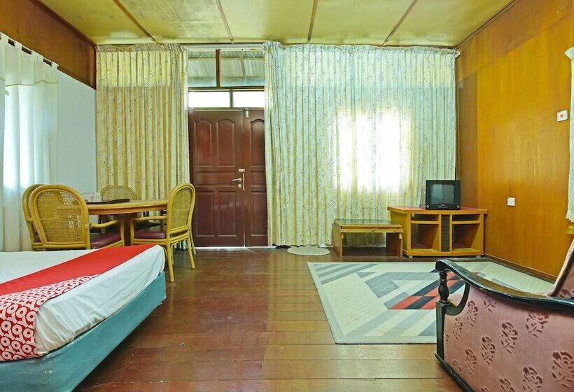 هتل Oyo 90595 Pelangi Beach Resort Cherating