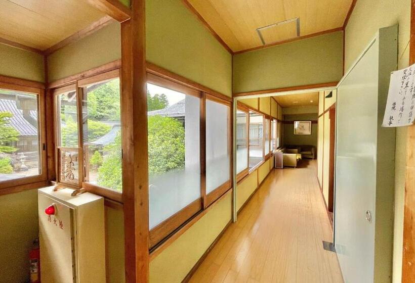 Ryokan 高野山 宿坊 宝城院  Koyasan Shukubo Hojoin