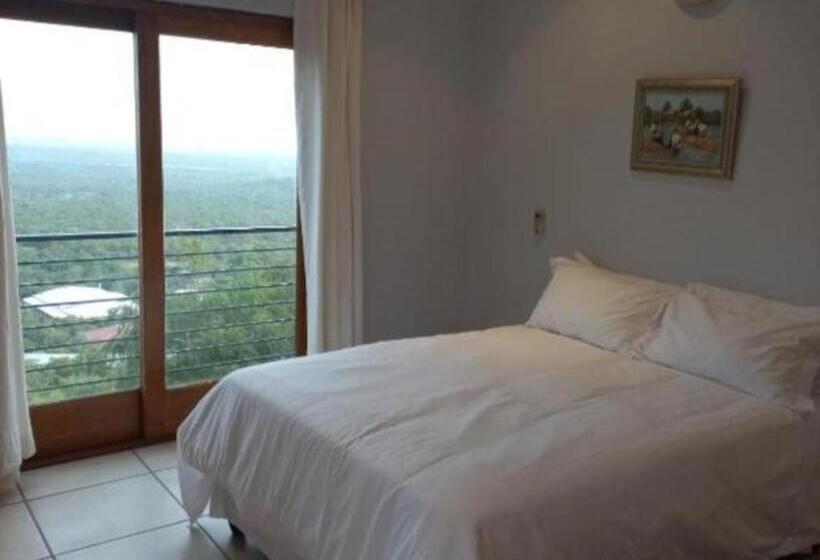 ユースホステル Thuto Centre Conferencing & Bush Lodge